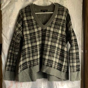 Banana republic wool plaid sweater v neck S